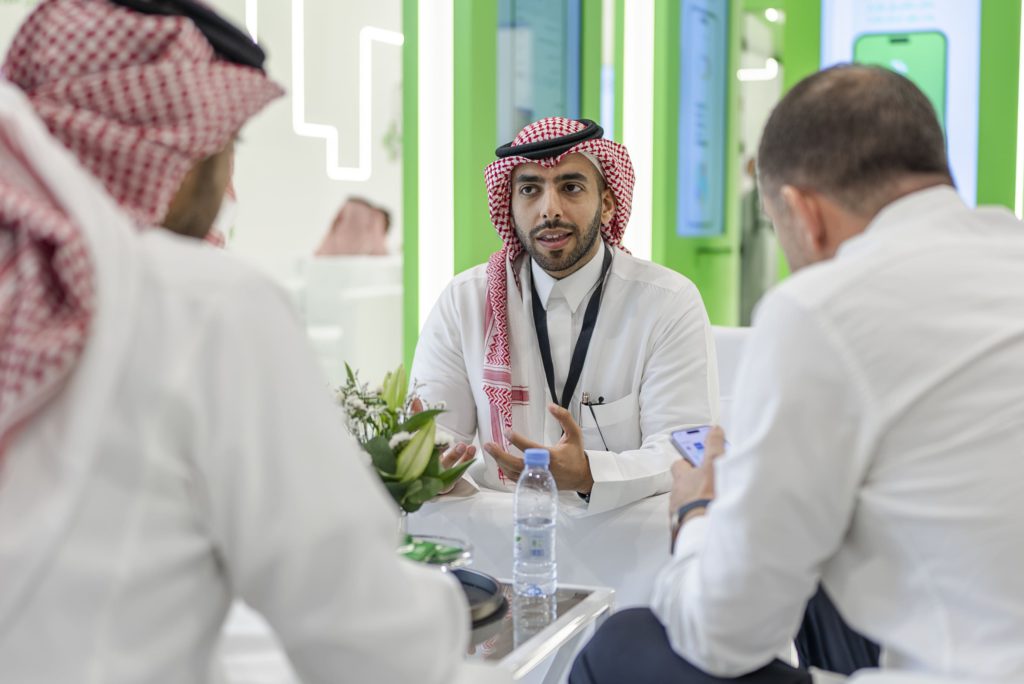 كـ وسيط عقاري تعد مهارة التفاوض من أهم مهارات الذكاء العاطفي - تطبيق عقار