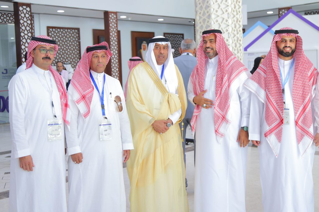 تزيد عدد الرعايات في منتدى العمران عن 100 رعاية - تطبيق عقار